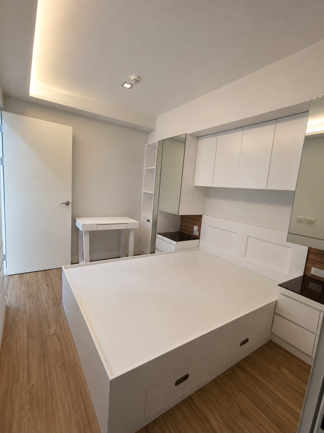 2 Bedroom Condominium
